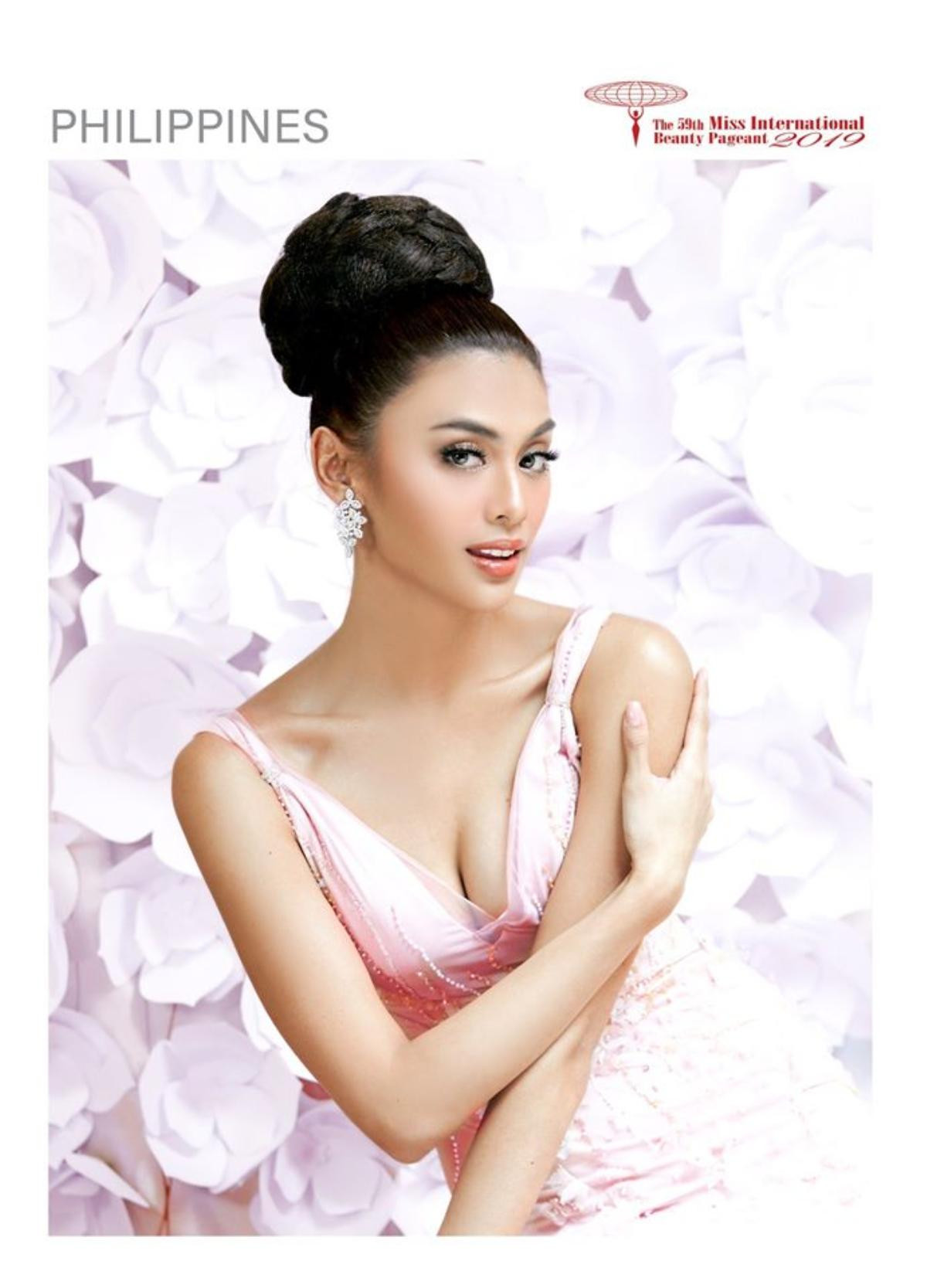 Tường San quá đỗi kiều diễm, nổi bật trong Top 10 thí sinh có ảnh Glam Shot đẹp nhất Miss International 2019 Ảnh 9