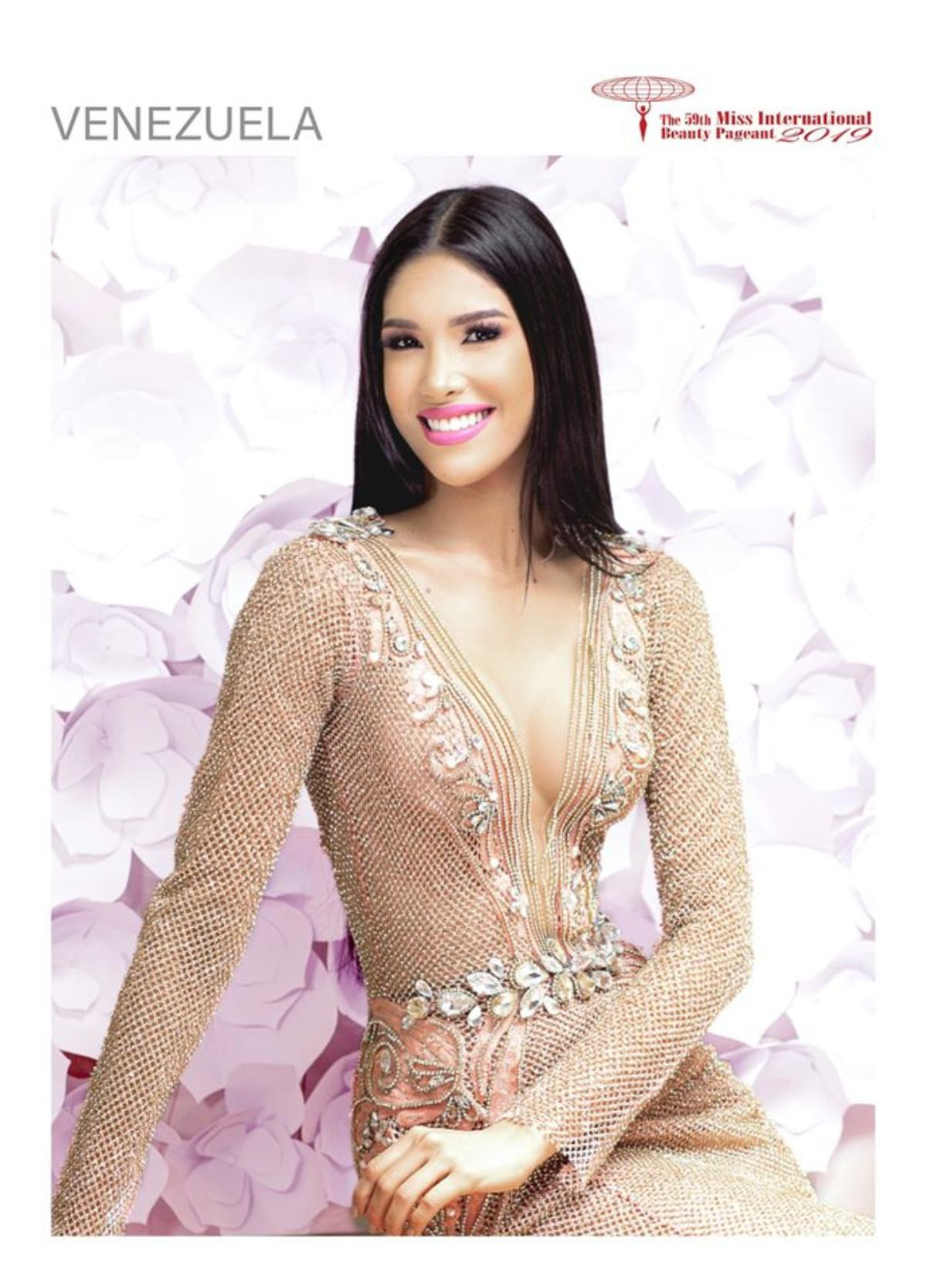 Tường San quá đỗi kiều diễm, nổi bật trong Top 10 thí sinh có ảnh Glam Shot đẹp nhất Miss International 2019 Ảnh 3