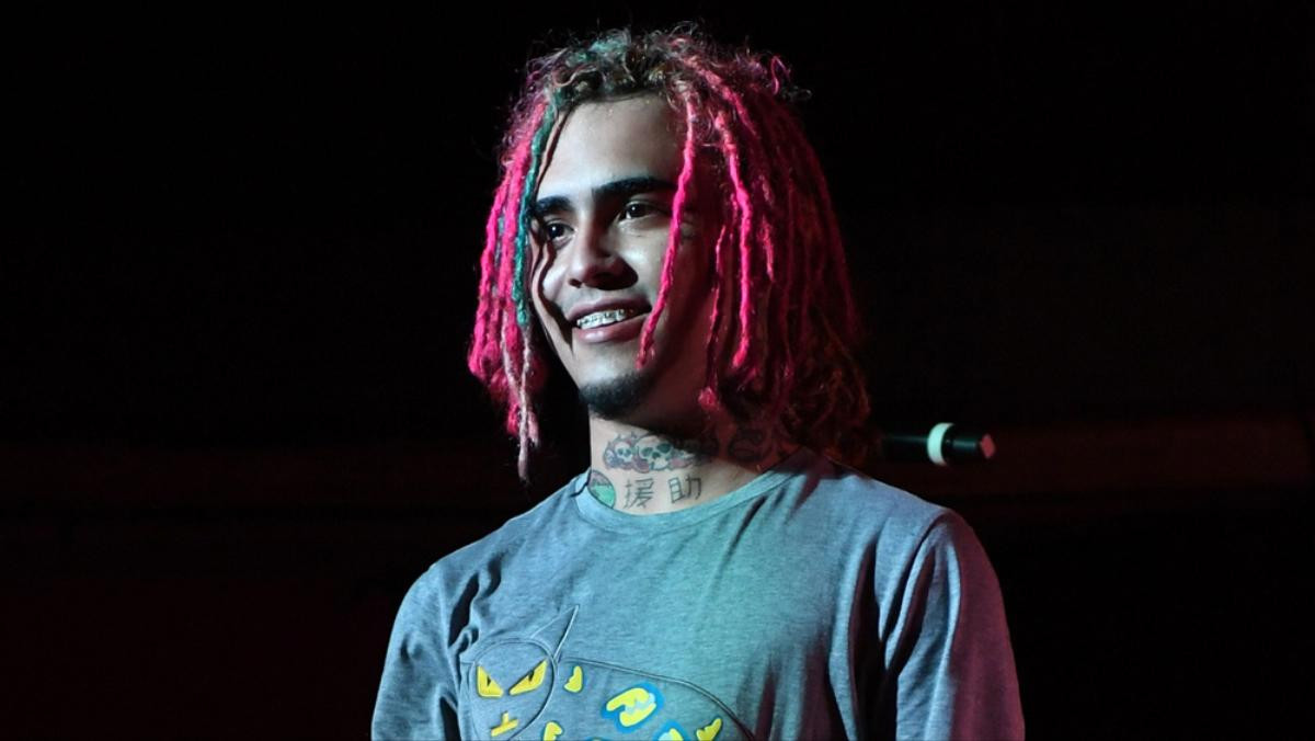 Rapper Lil Pump quay MV bị rắn cắn, netizen đồng loạt gọi tên… Taylor Swift Ảnh 3