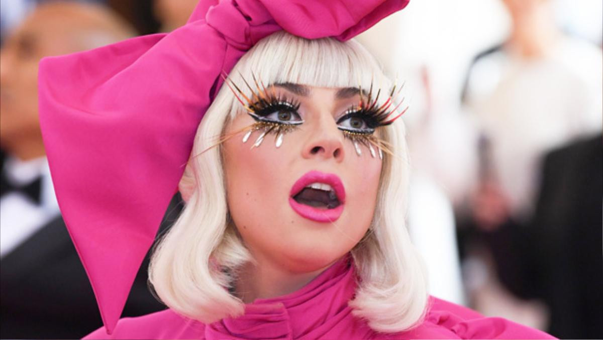 Lady Gaga đãng trí quên mất album 'Artpop' của chính mình Ảnh 2