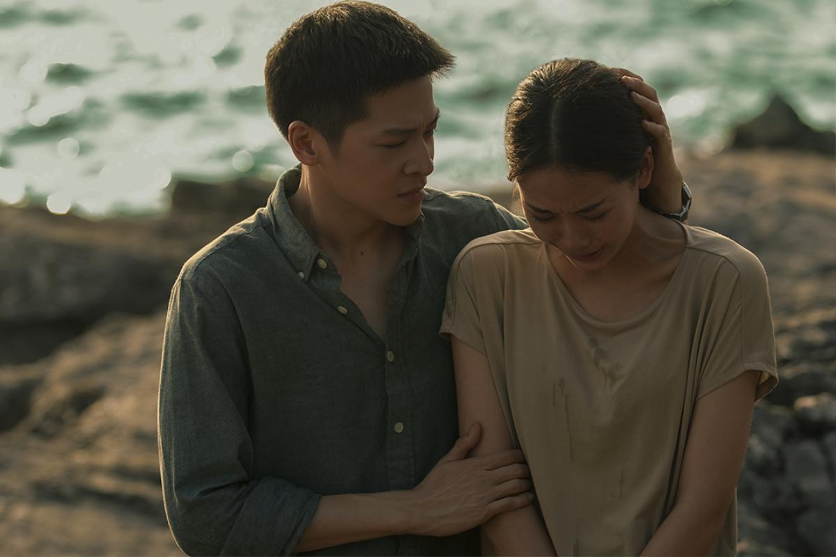 Profile đầy đủ về dàn diễn viên 'siêu to khổng lồ' trong bộ phim truyền hình Thái Lan 'The Stranded' của Netflix Ảnh 16