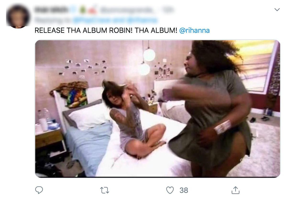 1 năm trước, Rihanna 'thả thính' album mới, quan trọng là… đến giờ vẫn chưa thấy đâu Ảnh 6