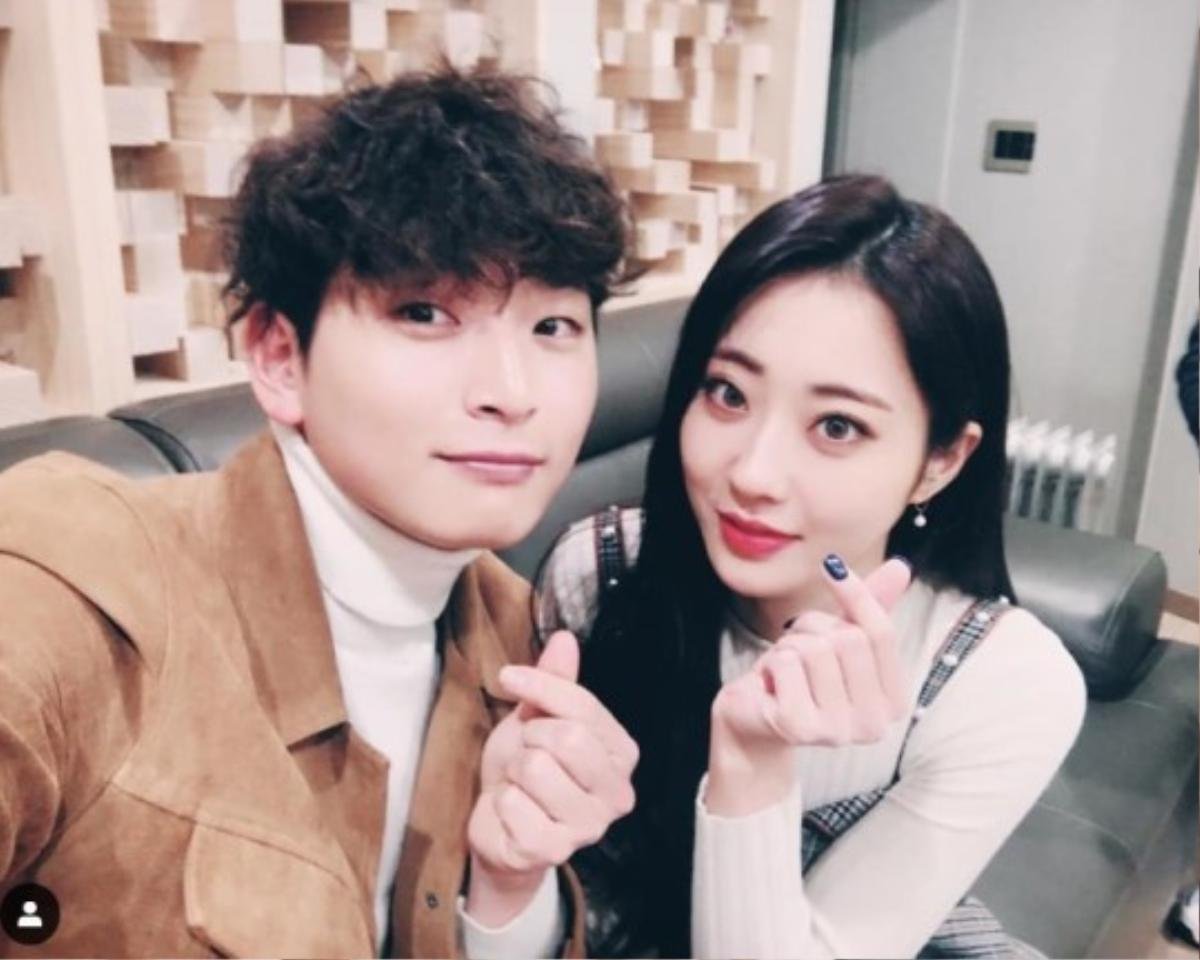 HOT: Jinwoon (2AM) - Kyungri (9MUSES) xác nhận hẹn hò được 2 năm Ảnh 6