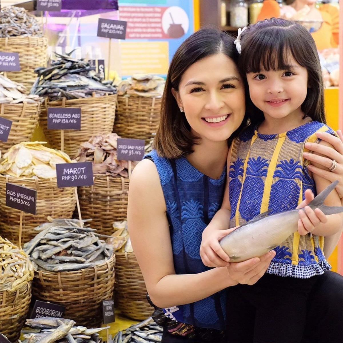 Cắt phăng mái tóc dài làm nên thương hiệu 'Người cá', Marian Rivera vẫn đẹp trẻ trung với mái tóc ngắn! Ảnh 8