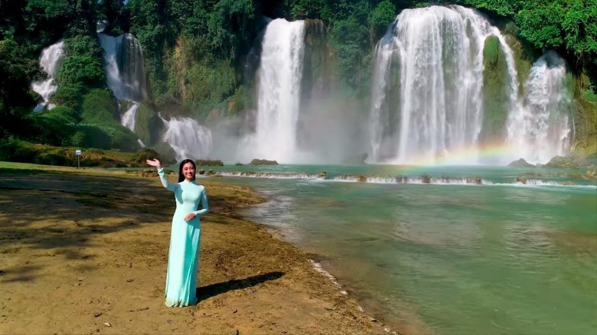 Lương Thùy Linh tung Video gửi đến Miss World 2019: Đẹp rạng rỡ và tiếng Anh cực chuẩn! Ảnh 16