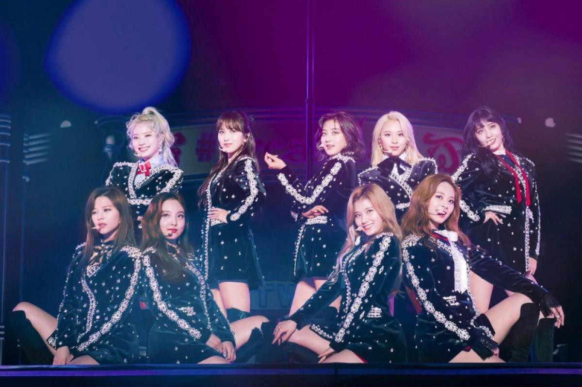 Twice tiếp tục trở thành KPop group duy nhất xuất hiện trong chương trình cuối năm nổi tiếng của Nhật Ảnh 3