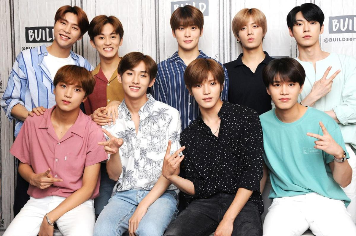 EXO vinh dự lọt top 20 'Decade-End Charts Social 50' do Billboard công bố Ảnh 4