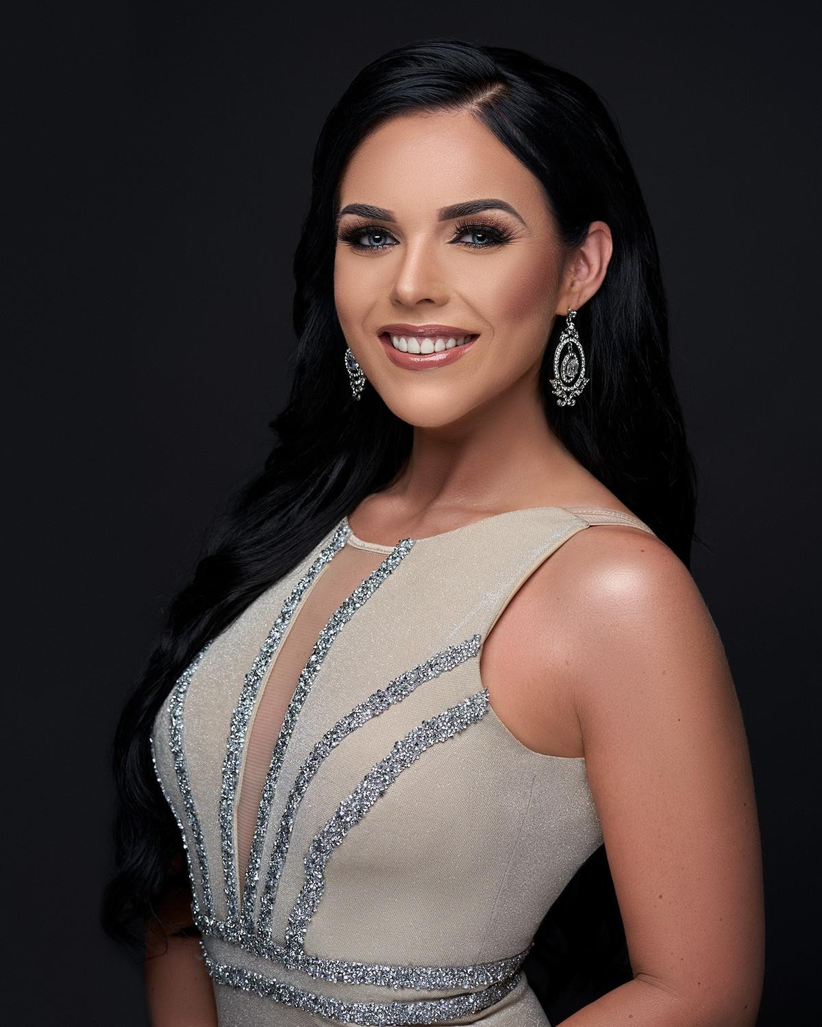 Từng bị H'Hen Niê qua mặt, mỹ nhân này quyết đến Việt Nam lấy vương miện Miss Charm International 2020 Ảnh 9