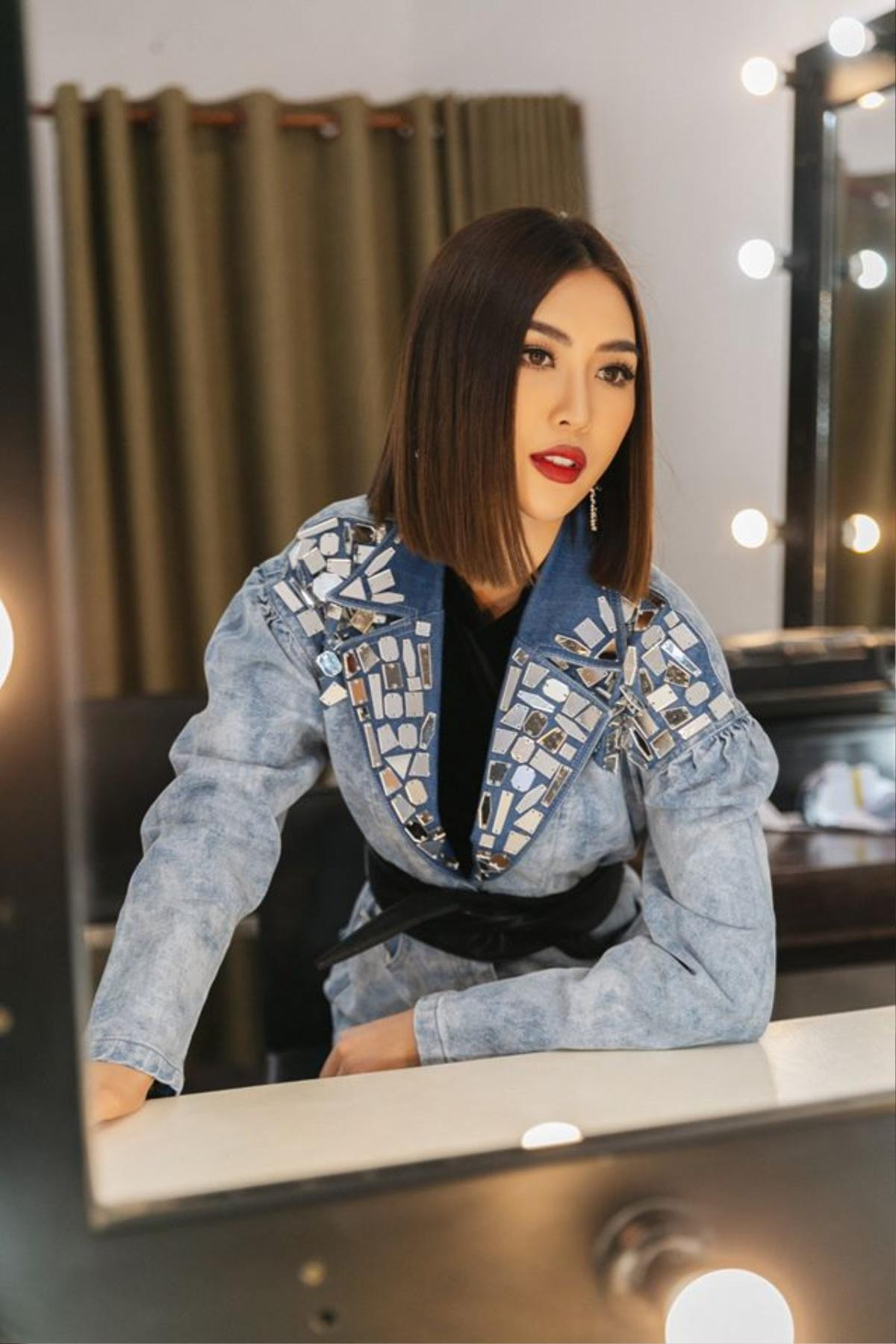 Thúy Vân - Khánh Vân - Hoàng Phương - Kim Duyên đọ thần thái: Ai xứng đáng là Miss Universe Vietnam 2019? Ảnh 18