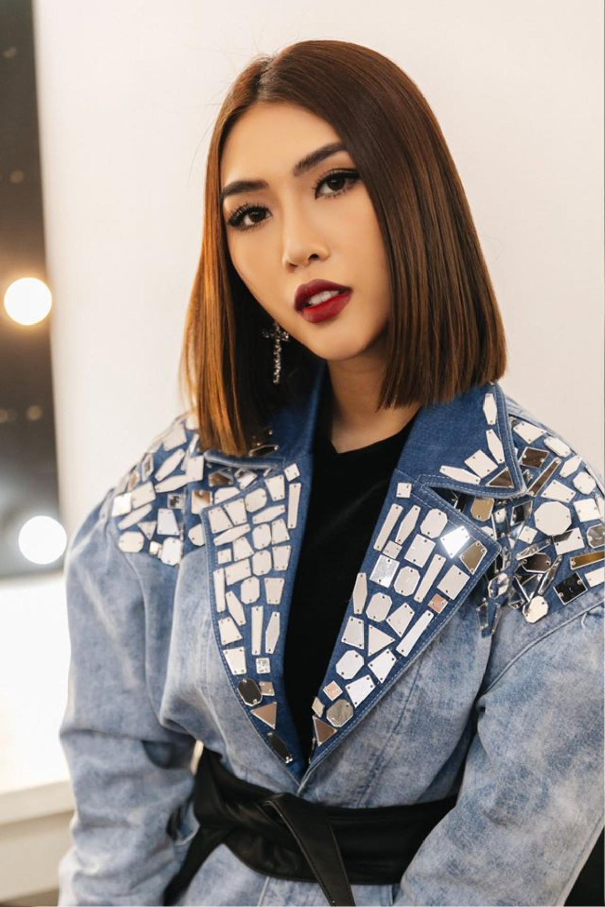 Thúy Vân - Khánh Vân - Hoàng Phương - Kim Duyên đọ thần thái: Ai xứng đáng là Miss Universe Vietnam 2019? Ảnh 17