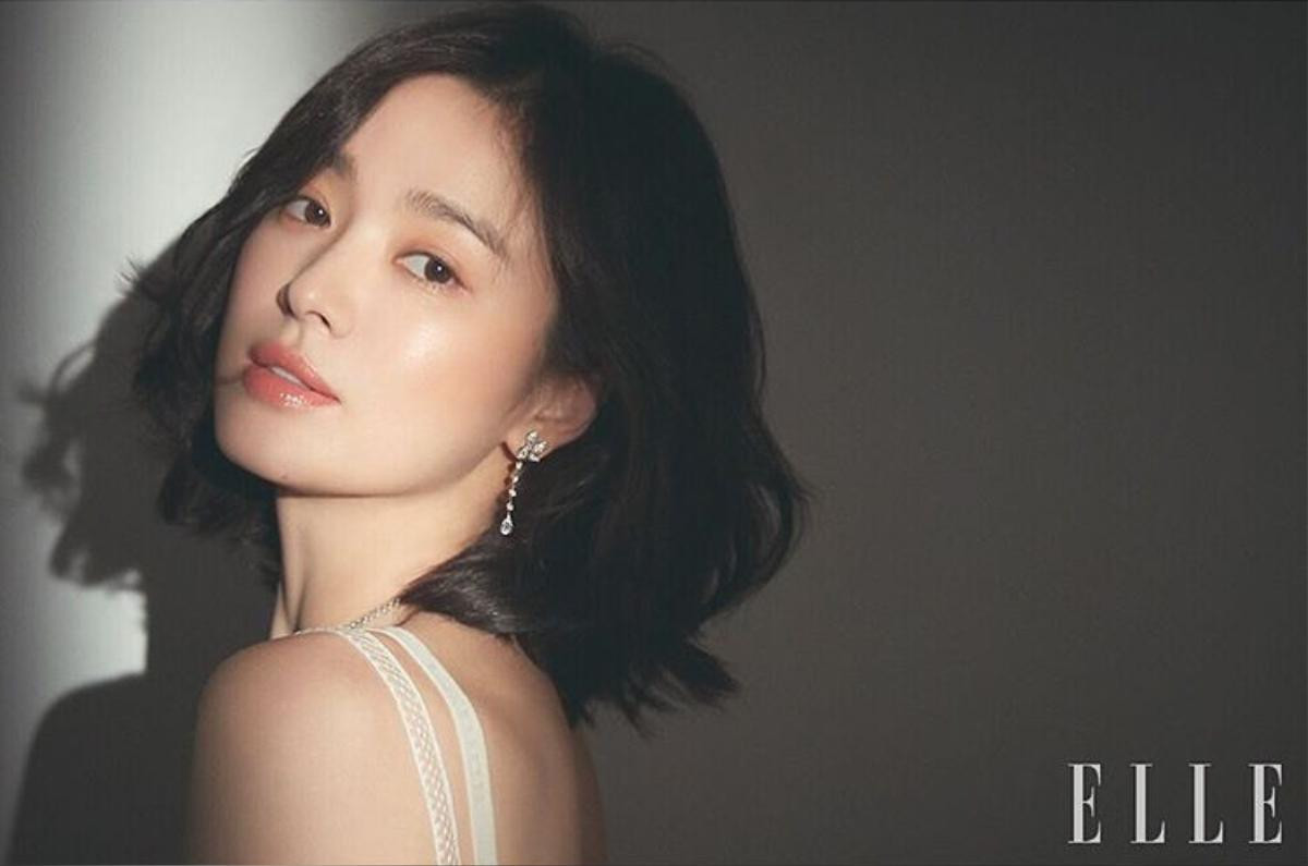 Động tĩnh mới nhất của Song Hye Kyo - Goo Hye Sun: Du lịch, từ thiện và viết kịch bản phim! Ảnh 9