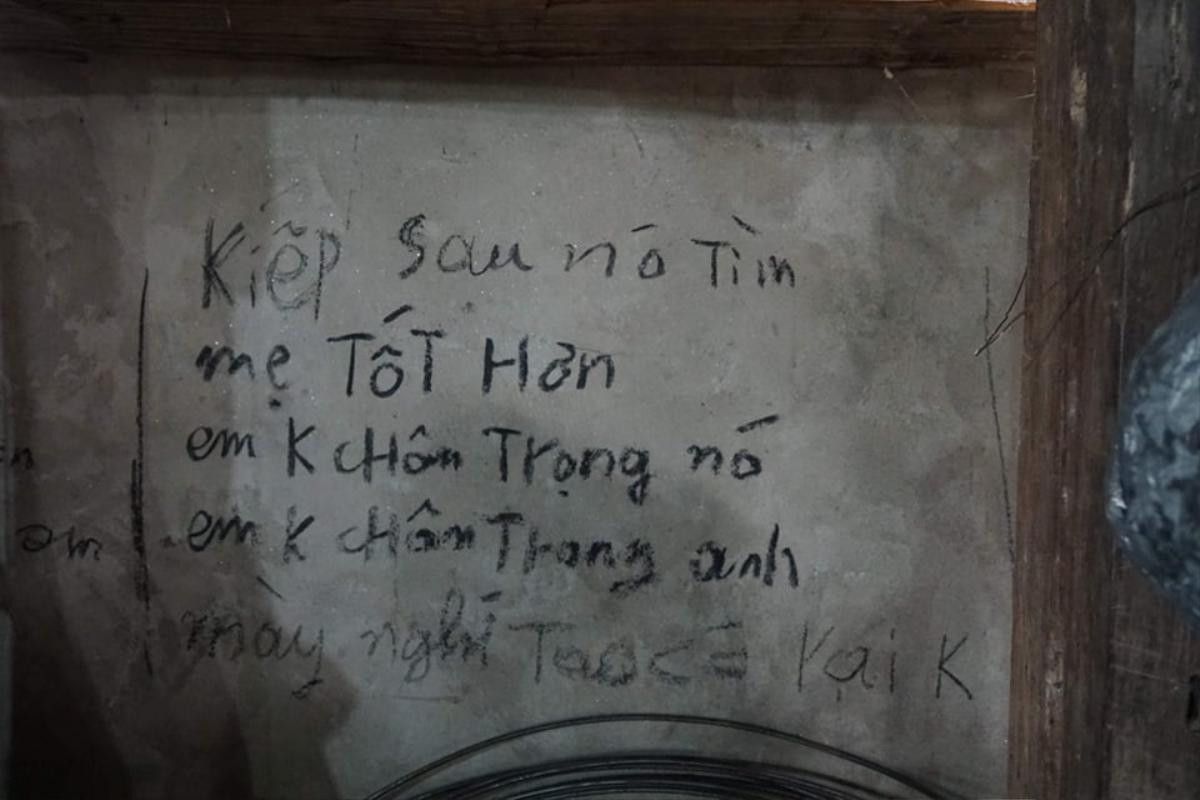 Mẹ người đàn ông treo cổ hai con nhỏ rồi tự tử: 'Con tôi uất ức trước cảnh vợ chụp ảnh với người đàn ông khác đăng lên Facebook nên mới nghĩ quẩn' Ảnh 3