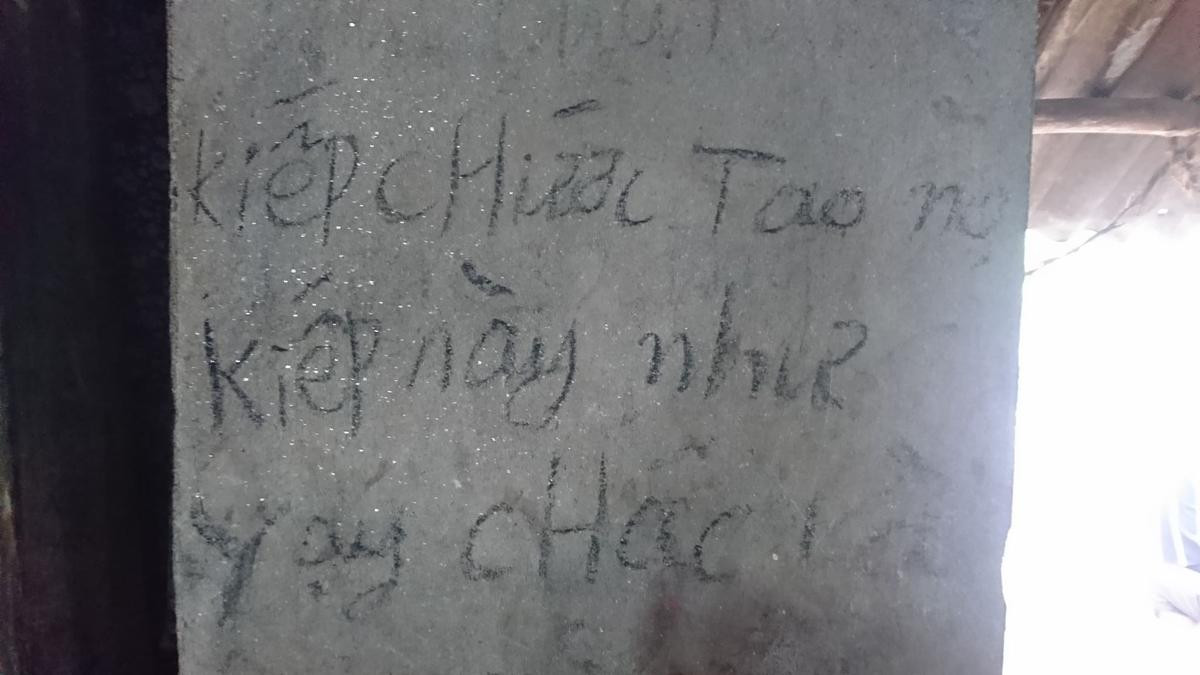 Mẹ người đàn ông treo cổ hai con nhỏ rồi tự tử: 'Con tôi uất ức trước cảnh vợ chụp ảnh với người đàn ông khác đăng lên Facebook nên mới nghĩ quẩn' Ảnh 6