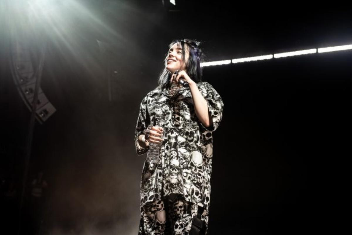 Billie Eilish bày tỏ sự sợ hãi trước show diễn cuối cùng của tour và đây là lý do Ảnh 2