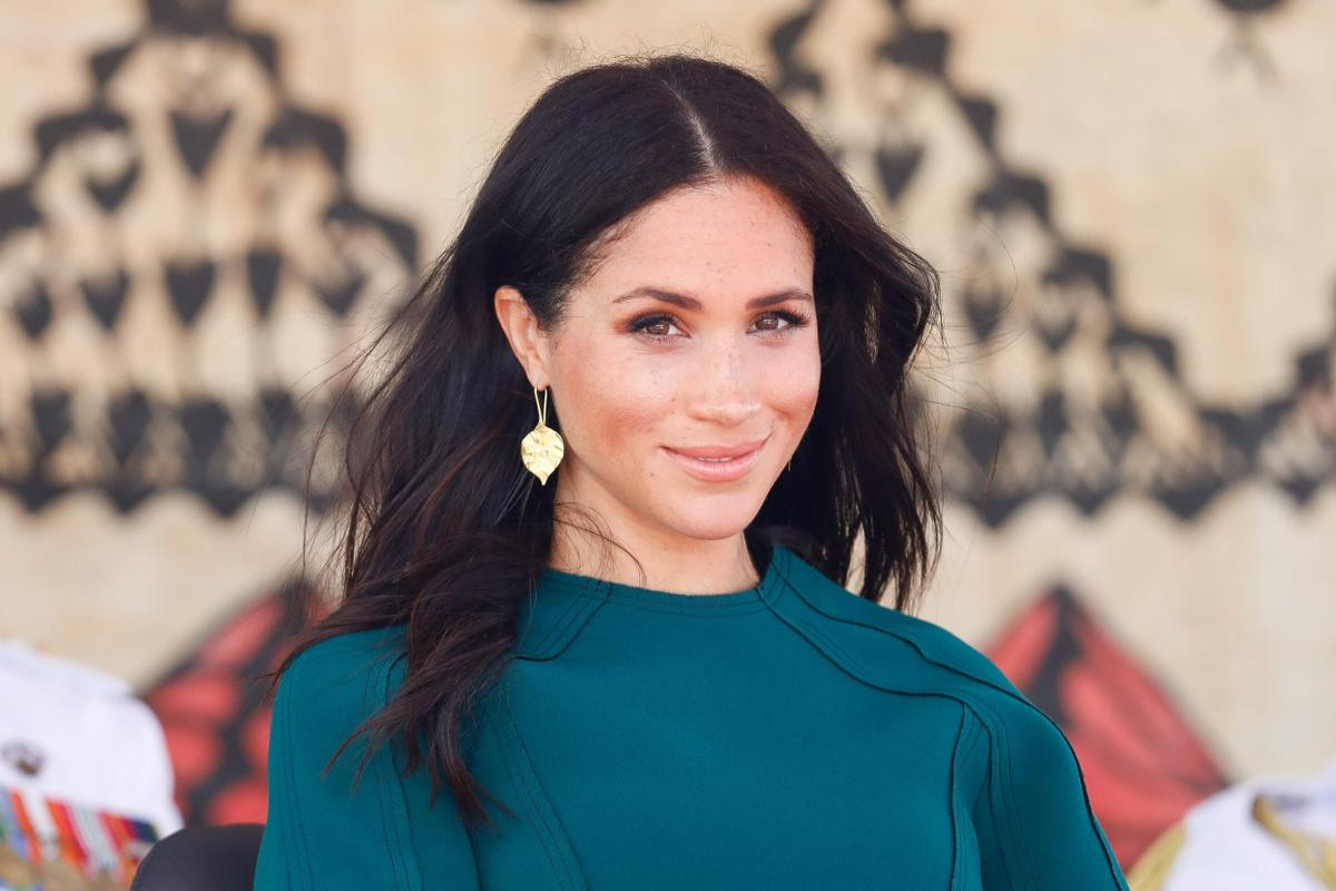 Chuyên gia trang điểm hoàng gia tiết lộ bí quyết để có lông mày hoàn hảo như Meghan Markle Ảnh 9