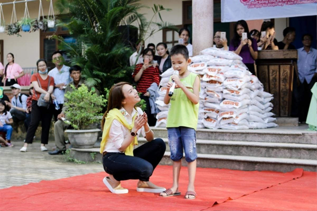 Chuyện kể ngày 20/11: Nếu không làm ca sĩ, loạt sao Vpop này chắc chắn sẽ theo đuổi giấc mơ trở thành nhà giáo Ảnh 3