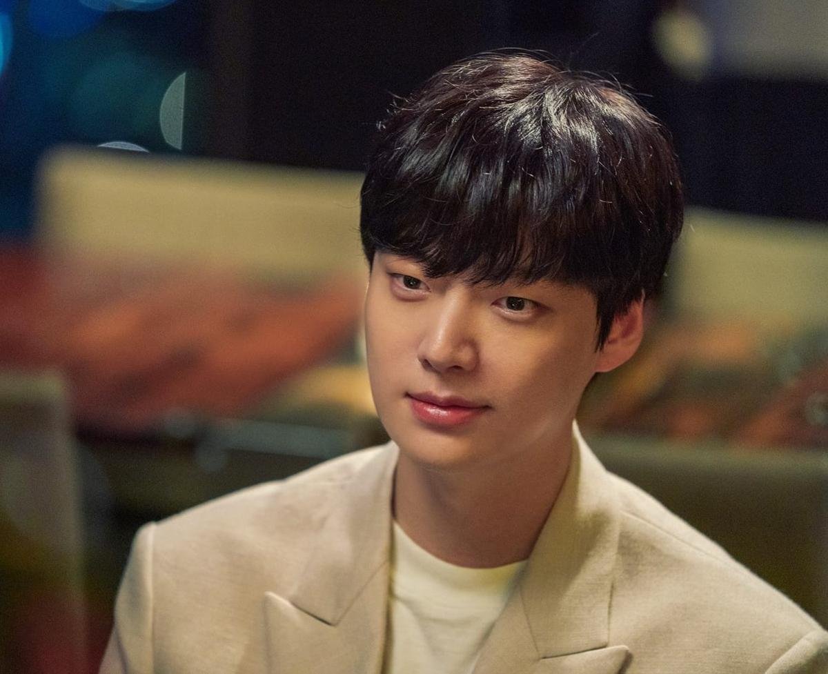 Ahn Jae Hyun ăn ý với Oh Yeon Seo trong buổi chụp poster, sẽ xuất hiện tại buổi họp báo 'Love with Flaws' Ảnh 7