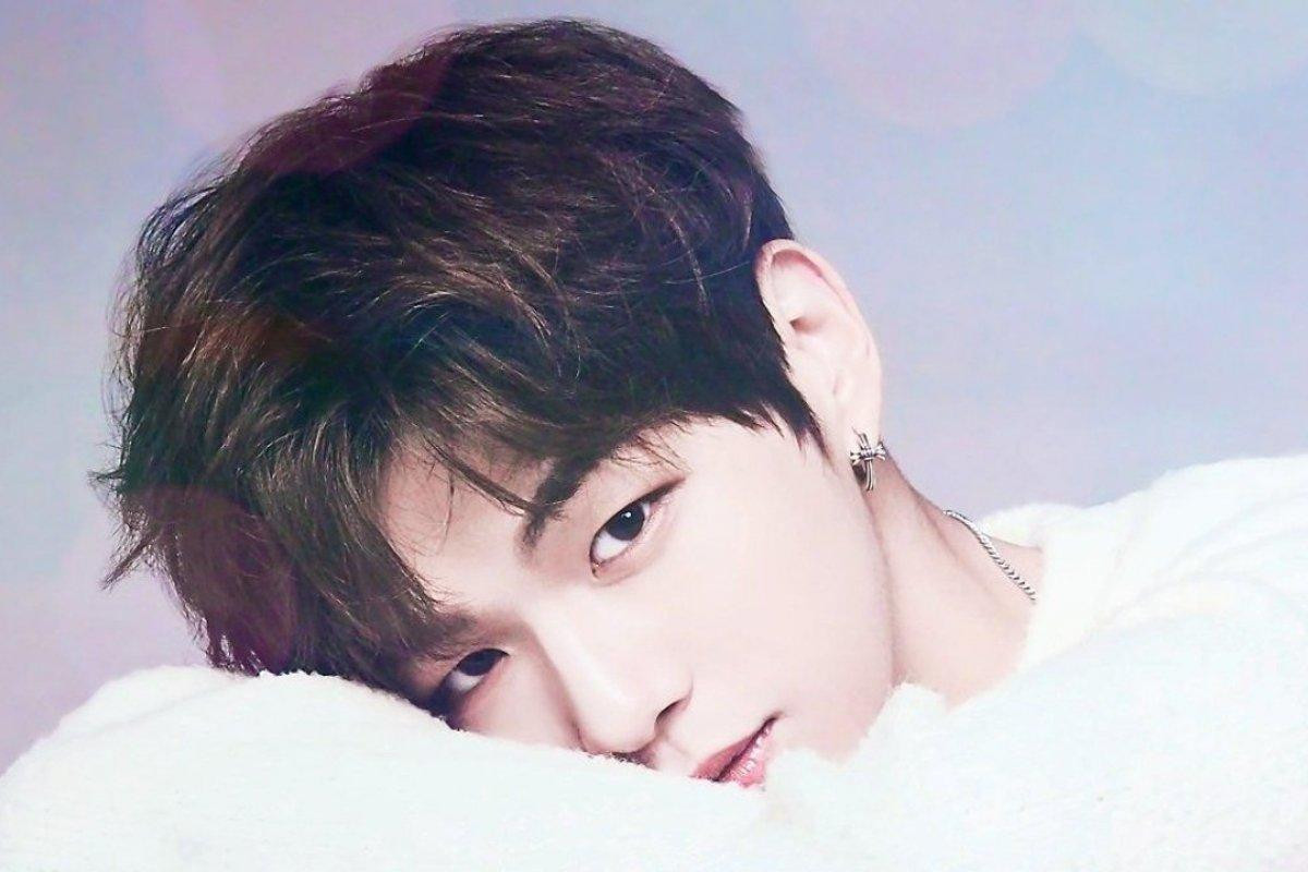 Dù xuất hiện đầy bất ngờ, Kang Daniel vẫn nhận được không ngớt lời khen bởi khí chất hoàn hảo của mình Ảnh 8