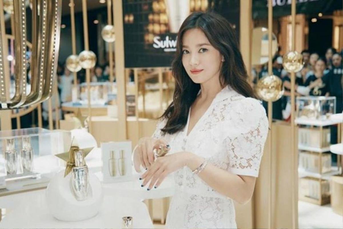 Song Hye Kyo cám ơn người hâm mộ toàn thế giới vì những cách tổ chức sinh nhật không thể ấn tượng hơn Ảnh 6