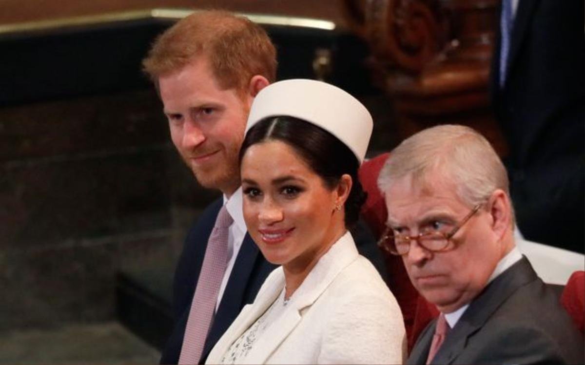 Phát ngôn về scandal ấu dâm, Hoàng tử Andrew khiến Meghan Markle nghẹn lời Ảnh 4