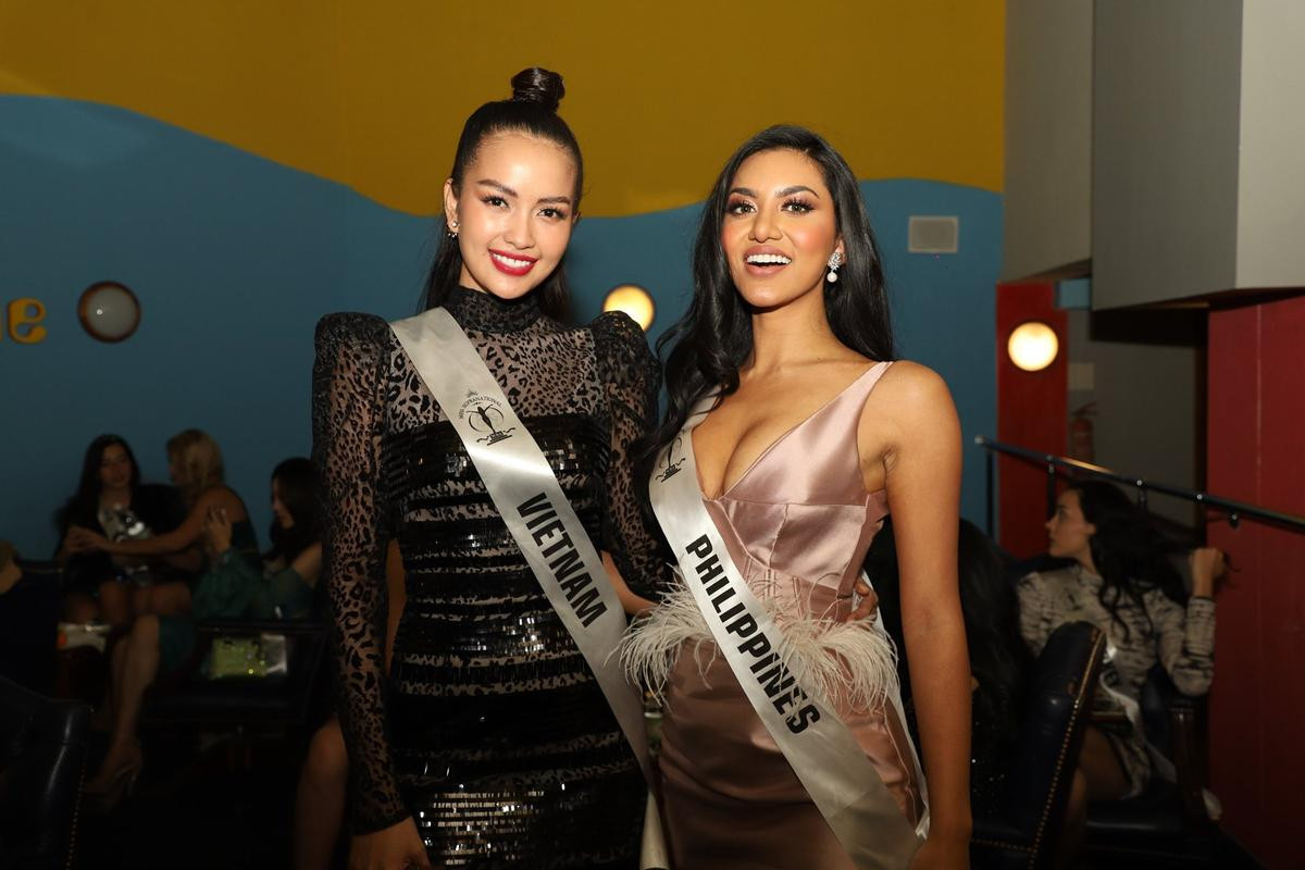 Ngọc Châu tự tin bắn tiếng Anh, giao tiếp 'nuốt mic' tại Miss Supranational: Điệu đà và quá duyên dáng! Ảnh 2