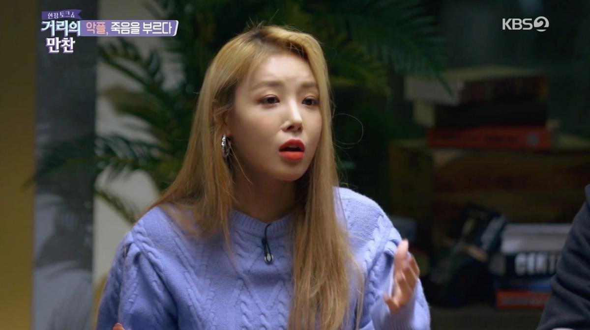 Yubin (Wonder Girls) nói về sự ra đi của Sulli: 'Nghệ sĩ không thể làm gì ngoài việc tự vật lộn với những bình luận ác ý' Ảnh 5