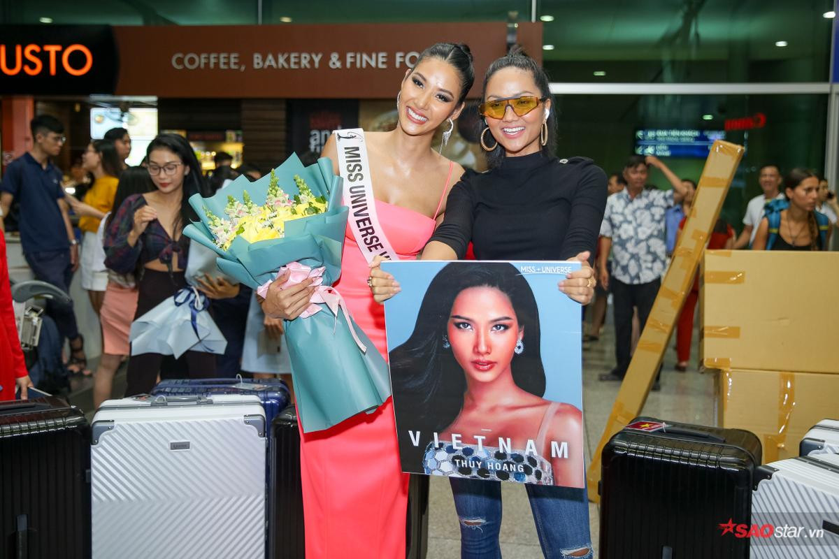 Được fan tặng chè để thi đậu, Hoàng Thùy mang 'Cafe sữa đá' sang Mỹ 'chiêu đãi' Miss Universe 2019 Ảnh 2