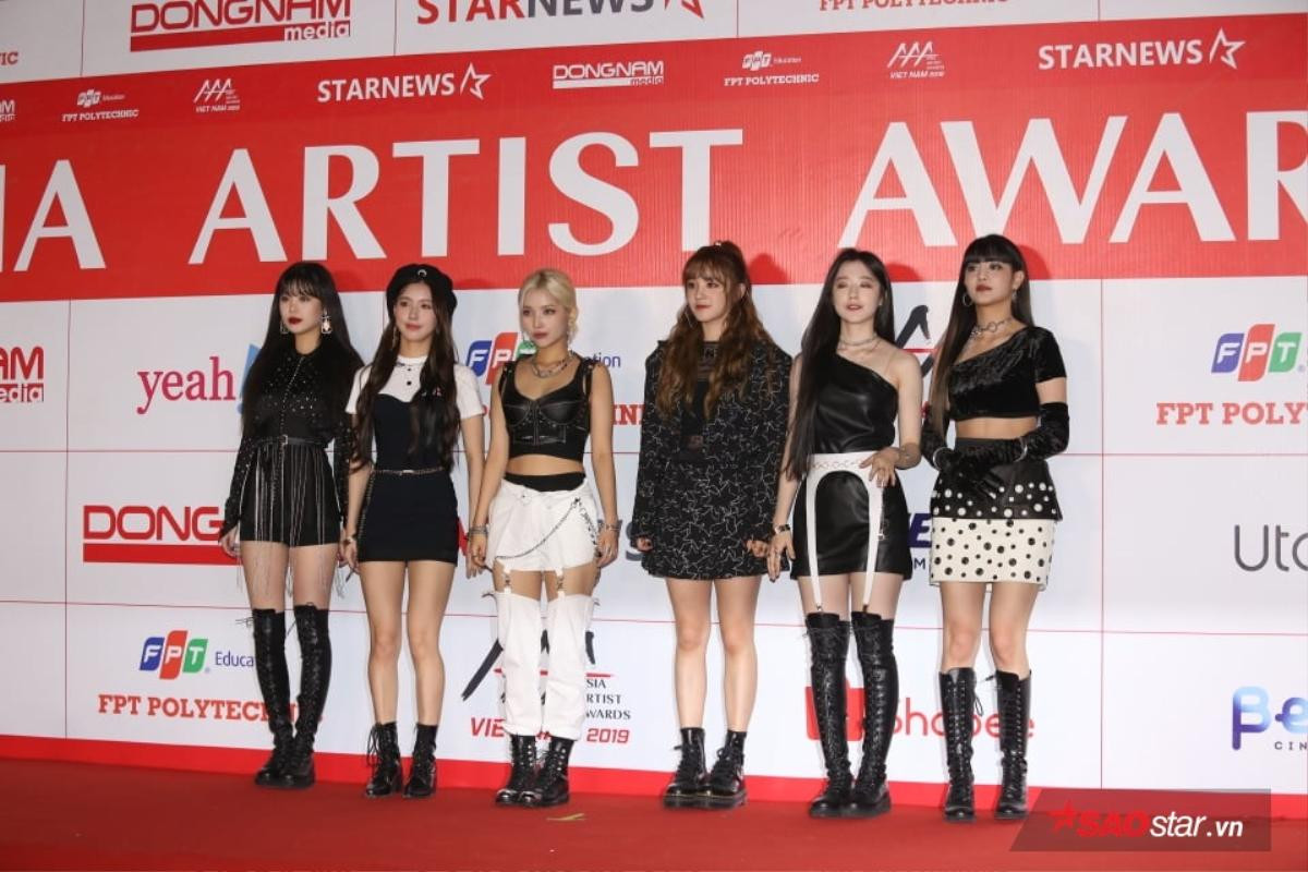 Thảm đỏ AAA 2019: YoonA thần thái ngời ngời, Red Velvet, TWICE và hàng loạt girlgroup xuất hiện rạng rỡ trước hàng chục ngàn khán giả Việt Nam Ảnh 11