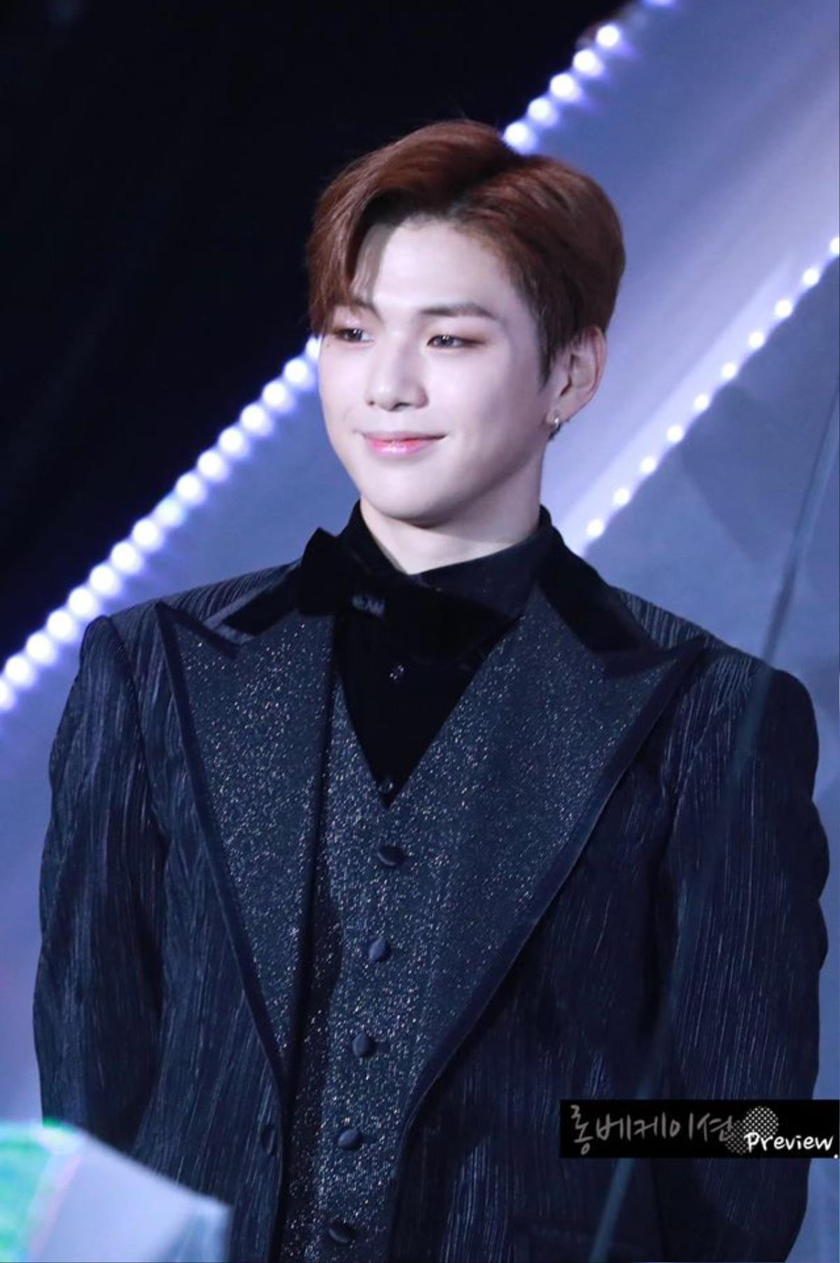 AAA 2019: Kang Daniel nhận giải thưởng đầu tiên trong sự nghiệp solo ngay trên đất Việt Ảnh 3