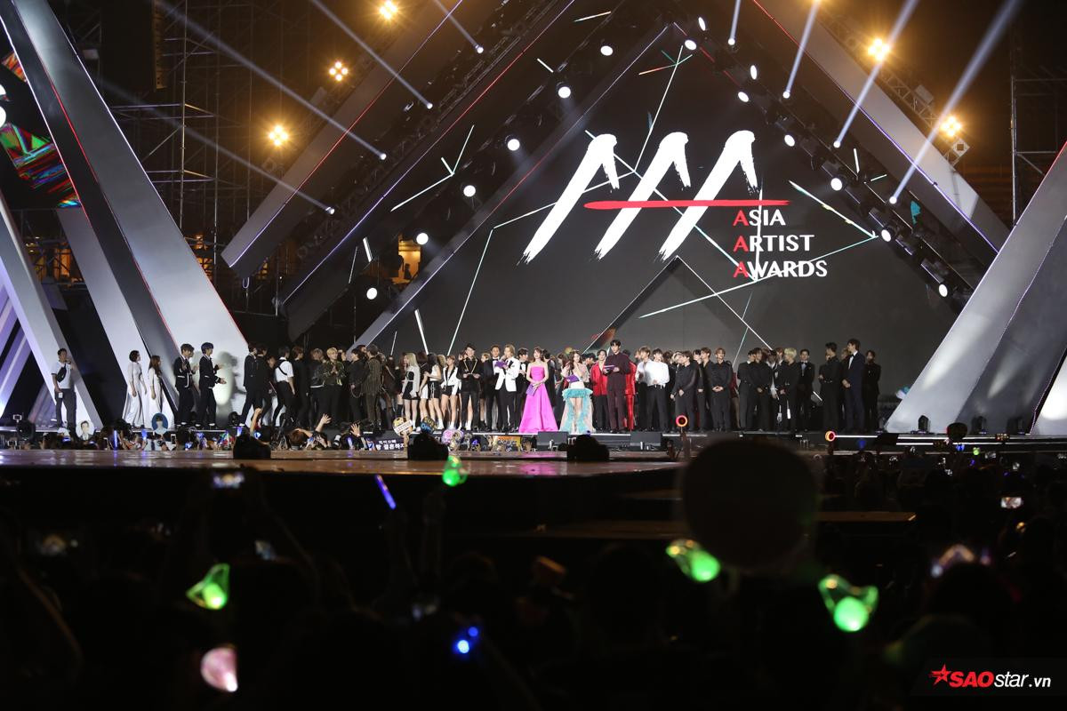 Ekip Hàn - Việt của Asia Artist Awards 2019 liên tục đùn đẩy trách nhiệm cho nhau: Ai là người có lỗi? Ảnh 1