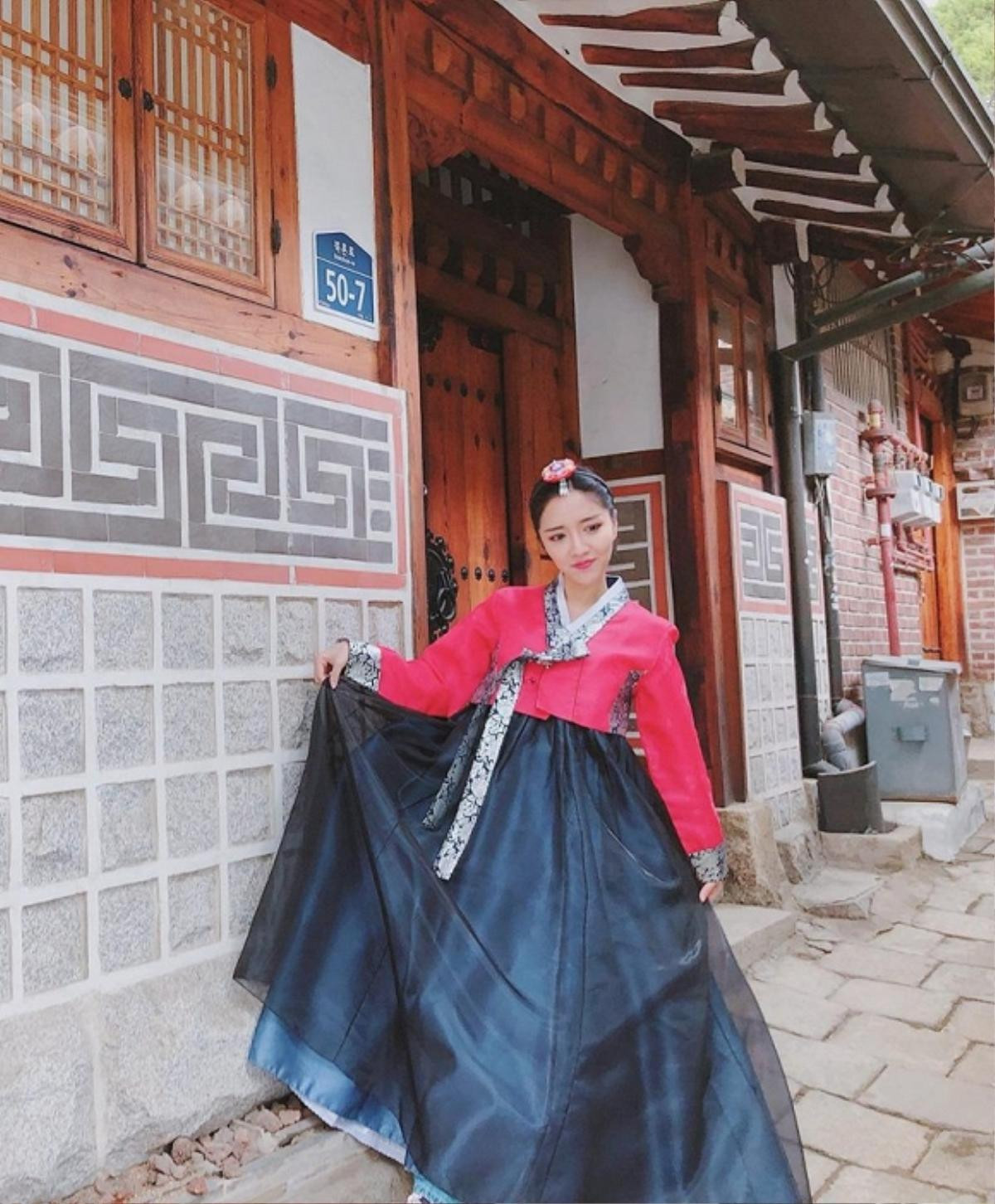 Mỹ nhân Việt diện Hanbok xinh lung linh: Bích Phương, Đông Nhi dịu dàng, e ấp đến bất ngờ Ảnh 5