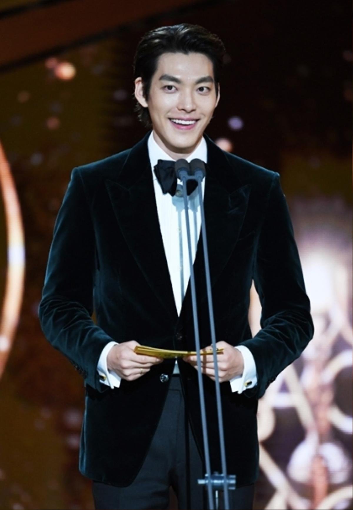 Kim Woo Bin sẽ tổ chức fan meeting vào tháng 12, lời cảm ơn dành tới các fan hâm mộ Ảnh 4