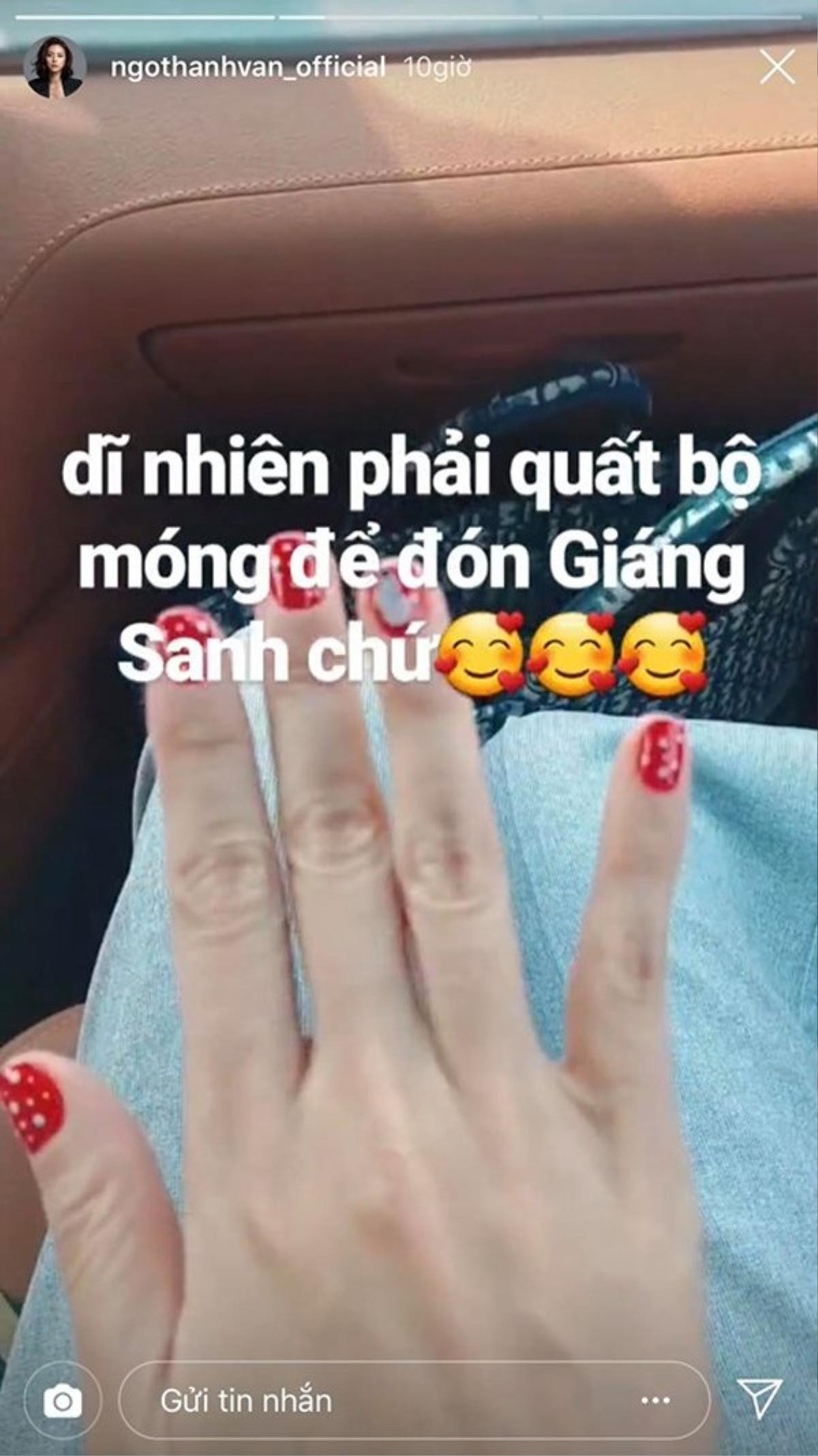 'Chị đại' Ngô Thanh Vân ăn Noel sớm với bộ móng tay cực xinh, dân tình ùa vào thả tim nhiệt liệt Ảnh 4