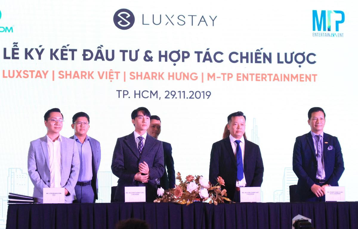 Từ ‘sếp’ thành ‘Shark’, Sơn Tùng M-TP tiết lộ lí do đầu tư vào Luxstay Ảnh 1