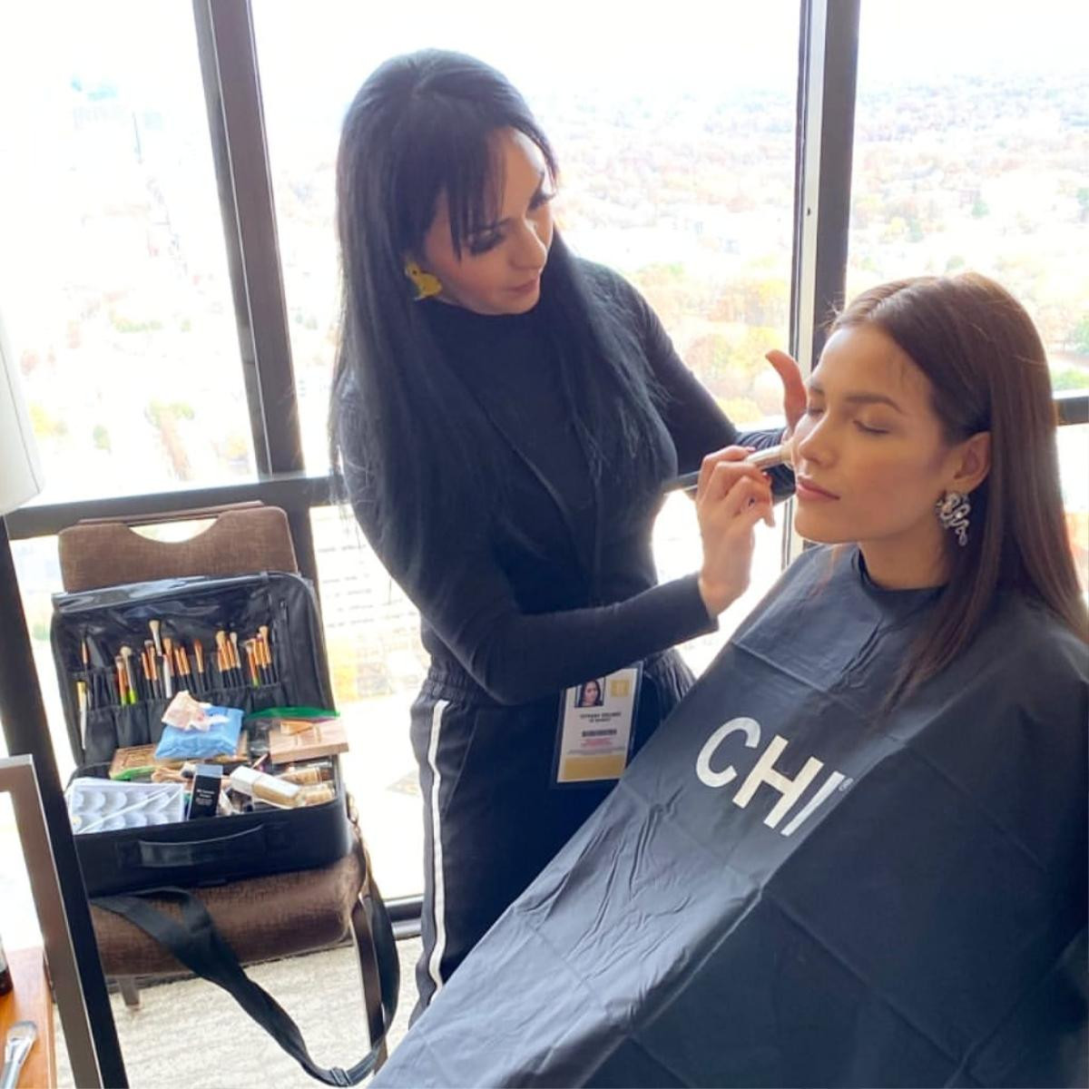 Fan phẫn nộ vì Hoa hậu Thái Lan được Miss Universe thiên vị lộ liễu: Đến trễ - 'Makeup riêng như celeb?' Ảnh 5