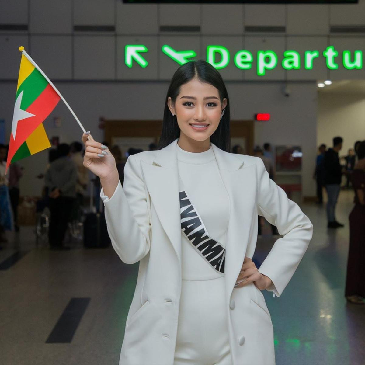 Hoa hậu Myanmar thừa nhận đồng tính ngay khi thi Miss Universe 2019: Đầy bản lĩnh và đáng nể phục! Ảnh 2