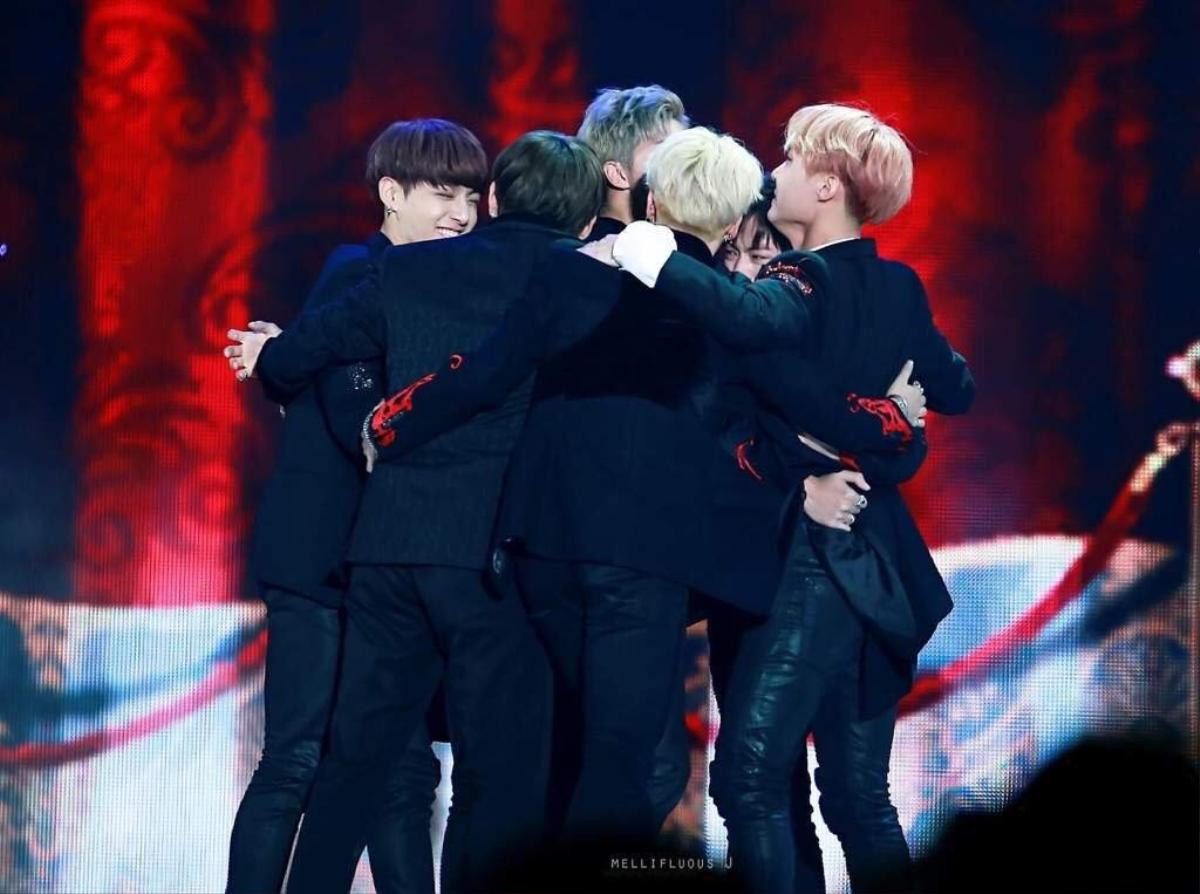 BTS lập kỷ lục khi chiến thắng 4 giải Daesang: Lý do cho sự thành công? Ảnh 5