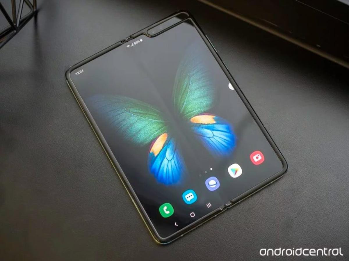 Samsung tham vọng bán 500.000 máy Galaxy Fold cho tới đầu năm sau Ảnh 1