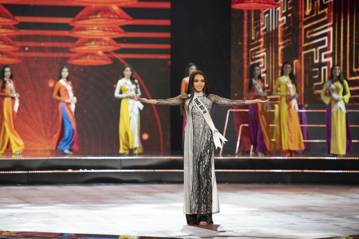 Top 44 Miss Universe Vietnam 2019 trình diễn Áo dài: Phần thi rực rỡ và độc đáo nhất! Ảnh 9