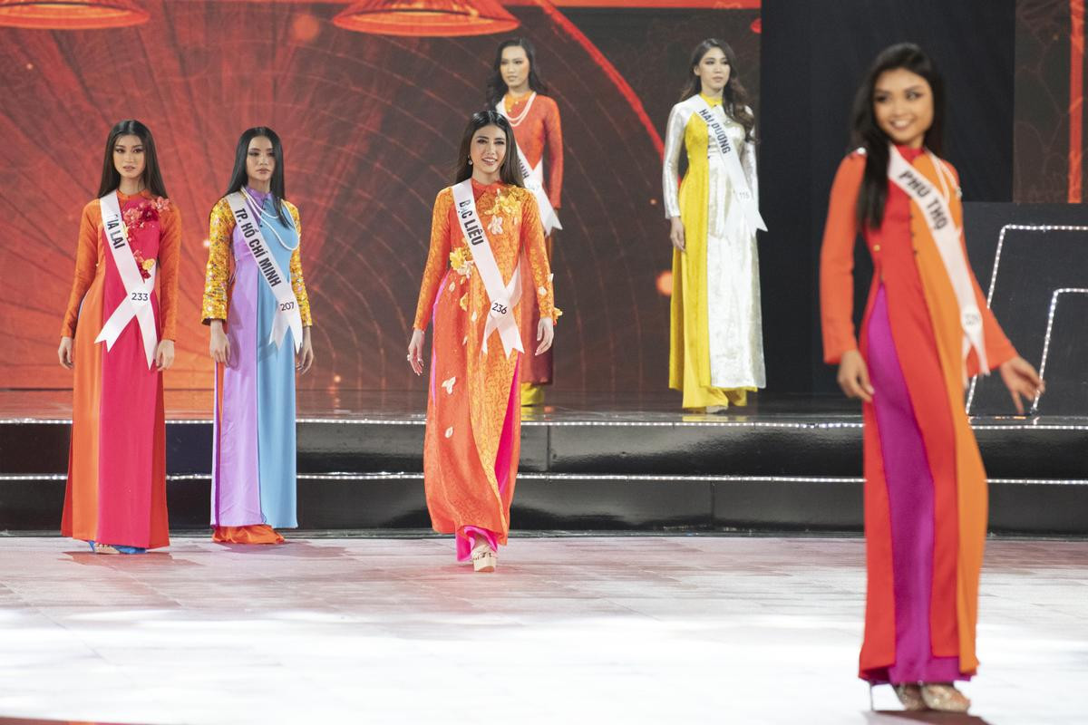 Top 44 Miss Universe Vietnam 2019 trình diễn Áo dài: Phần thi rực rỡ và độc đáo nhất! Ảnh 5