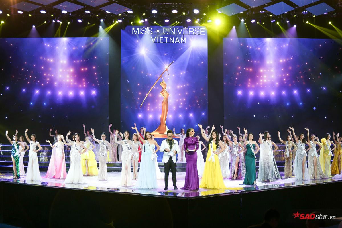 Choáng ngợp trước loạt thiết kế dạ hội tinh xảo của Top 45 MUV 2019: Ngỡ đang xem Miss Universe! Ảnh 16