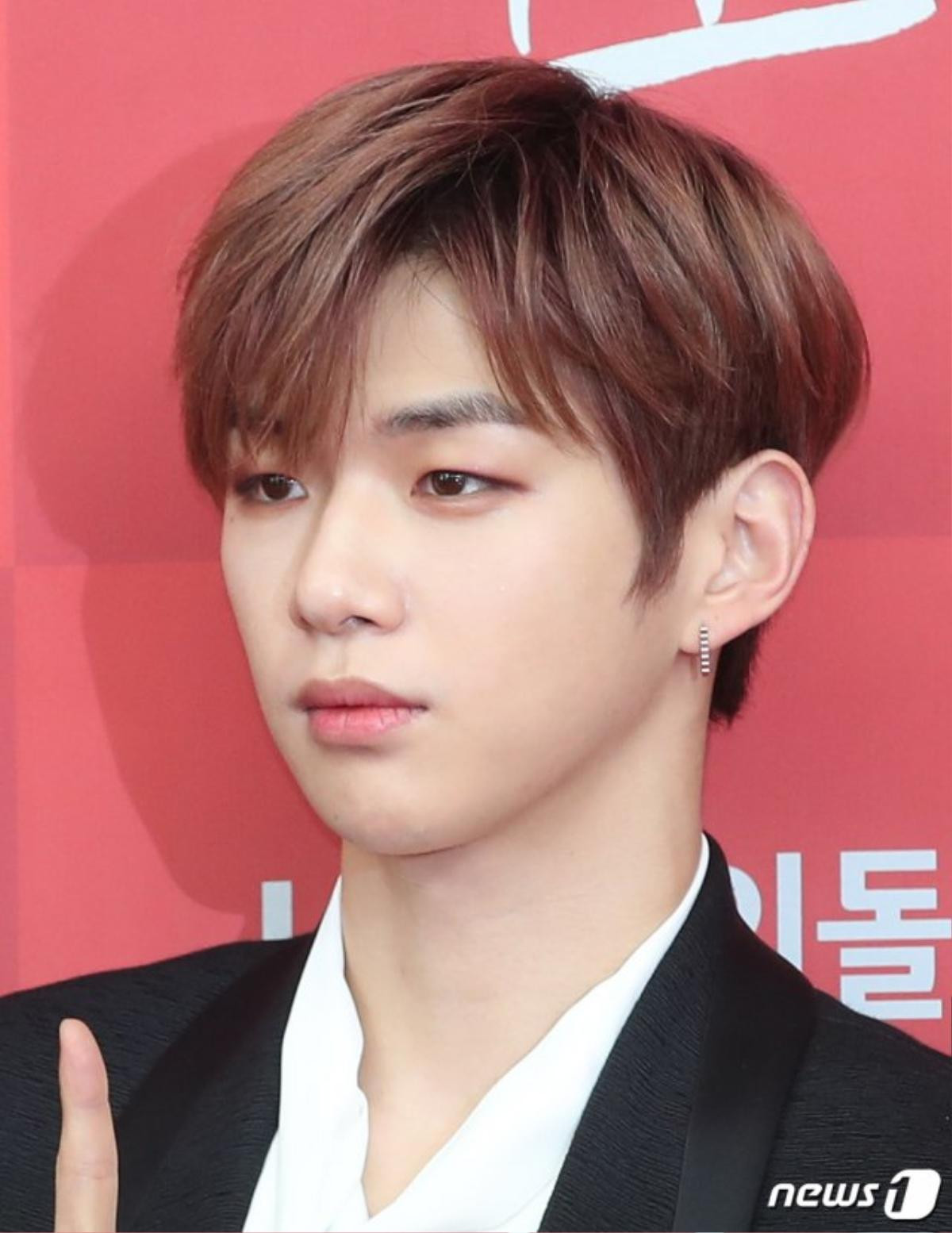 Công ty lên tiếng việc Kang Daniel trầm cảm và hủy bỏ tất cả lịch trình - show âm nhạc Ảnh 3