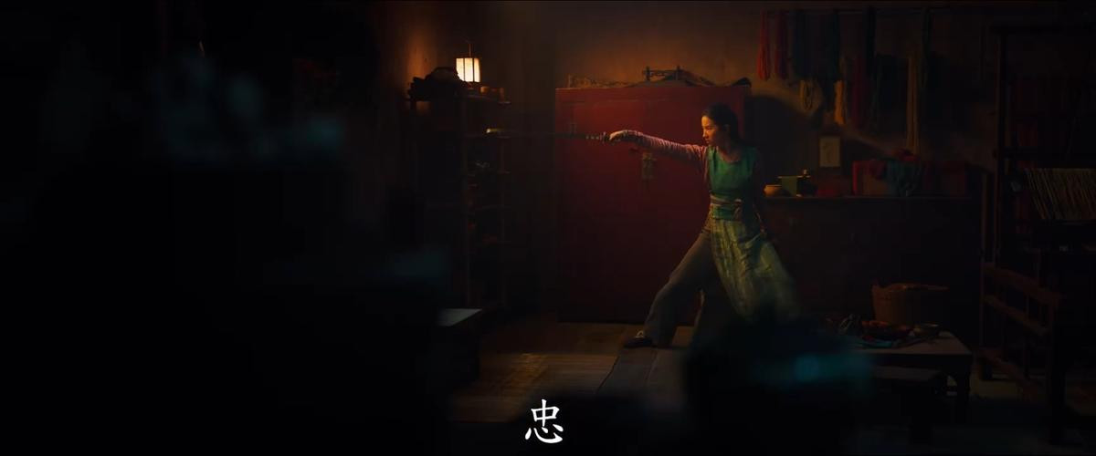 Trailer 'Mulan': Lưu Diệc Phi cận chiến với nữ quái Củng Lợi, Chân Tử Đan xuất hiện trong vai tướng quân Ảnh 7