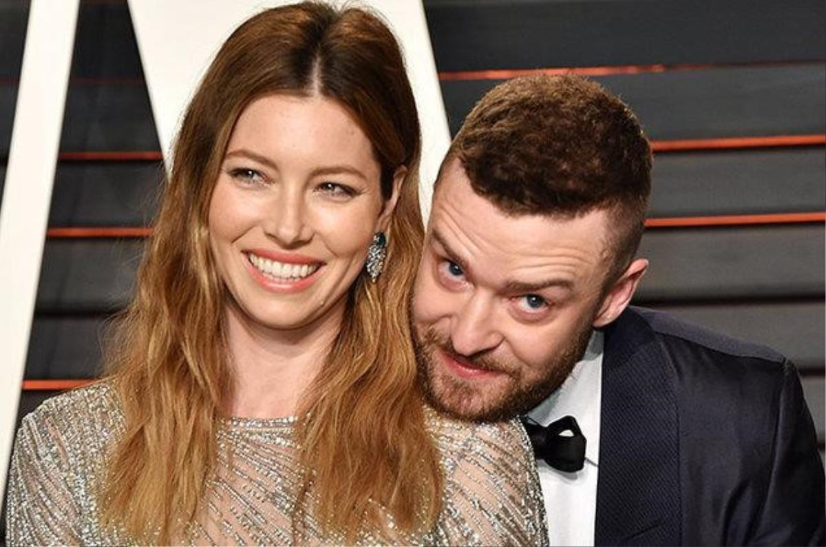 Justin Timberlake xin lỗi vợ Jessica Biel sau khi bị bắt gặp nắm tay Alisha Wainwright! Ảnh 3