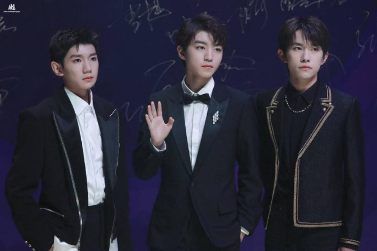 Lý do TFBoys bị IQIYI cắt buổi biểu diễn, fan phẫn nộ yêu cầu đền lại tiền vé! Ảnh 1