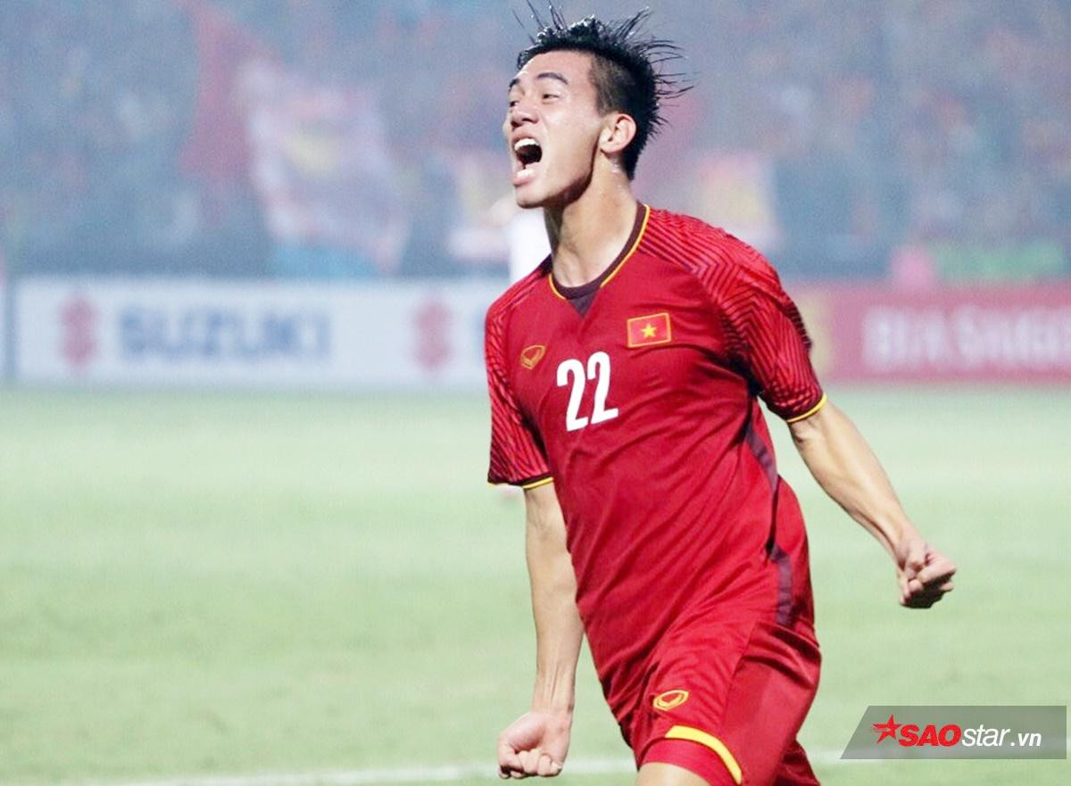 U22 Việt Nam thắng Campuchia vào chung kết SEA Games 30: Vỡ òa sau 10 năm! Ảnh 1