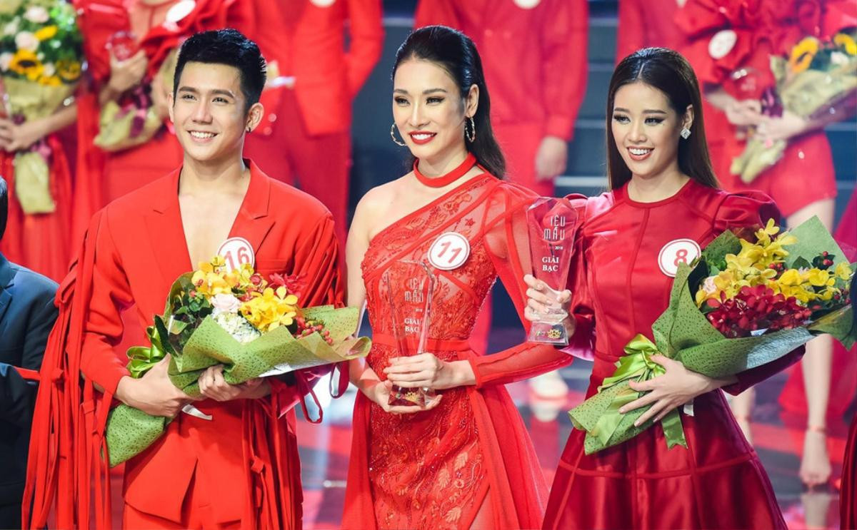 Khánh Vân thi Miss Universe 2020: Team Hương Giang Siêu mẫu Việt Nam 2018 quá thành công! Ảnh 1