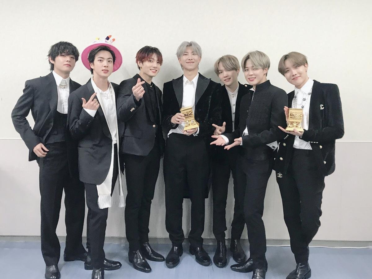 Kpop tuần qua: Kang Daniel mắc bệnh trầm cảm, Minzy (2NE1) thua kiện, BTS All-kill Daesang MAMA 2019, BlackPink khuấy động Tokyo Dome Ảnh 4