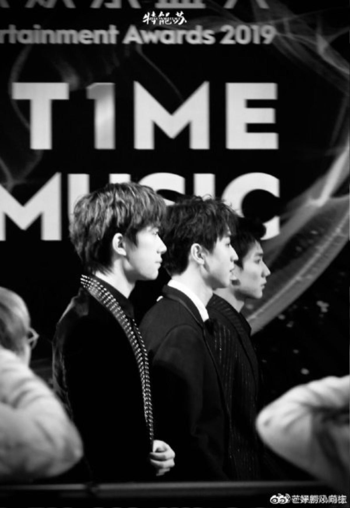 Đằng Tấn 'chọc tức' Iqiyi, Dịch Dương Thiên Tỉ tự tin nói TFBoys là điểm sáng của 'Tencent Music Entertainment Awards 2019' Ảnh 7