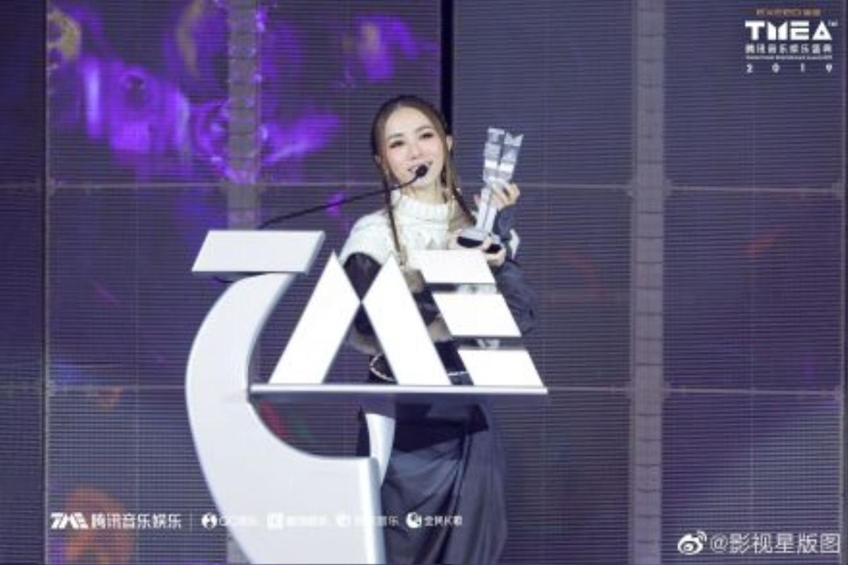 Tencent Music Awards: OST 'Trần tình lệnh' trở thành ca khúc của năm, Trương Nghệ Hưng nhận cú đúp với hai giải quan trọng Ảnh 5